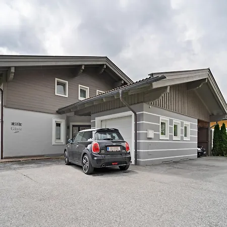 Apartment In Neukirchen Near Ski Lift Wald im Pinzgau