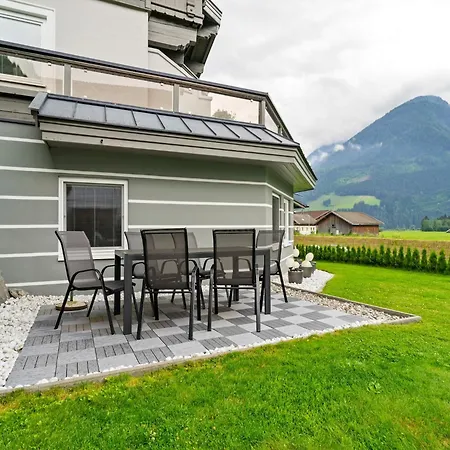 In Neukirchen Near Lift Διαμέρισμα Wald im Pinzgau